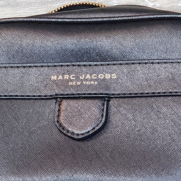 Marc Jacobs Black Crossbody Bag - Picture 2 of 11